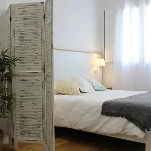 https://encanto-de-la-catedral-deluxe-loft.hotelsincadiz.net