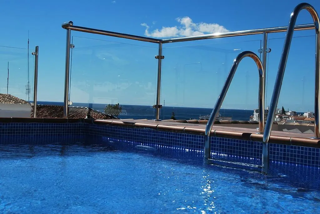 נרחה Apartamentos Plaza דירה